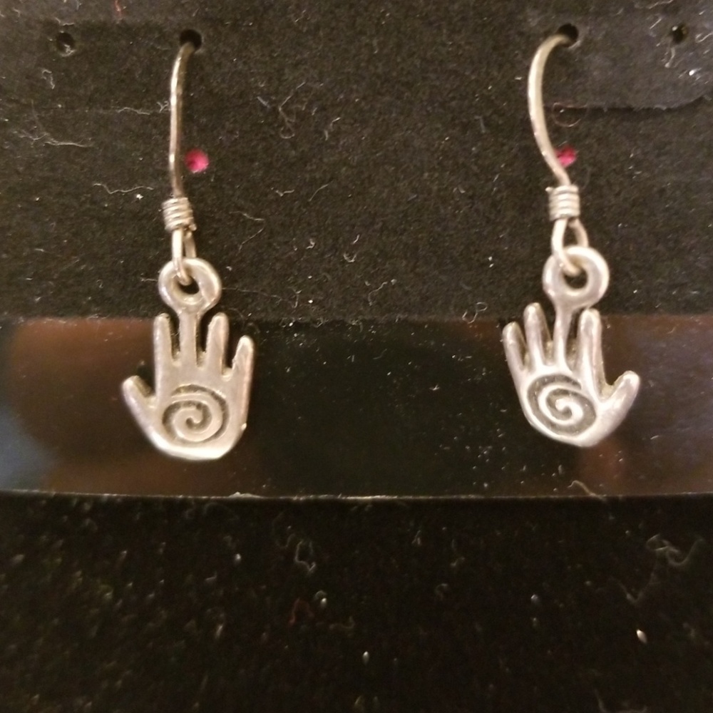 Earrings - Picture 2 of 3